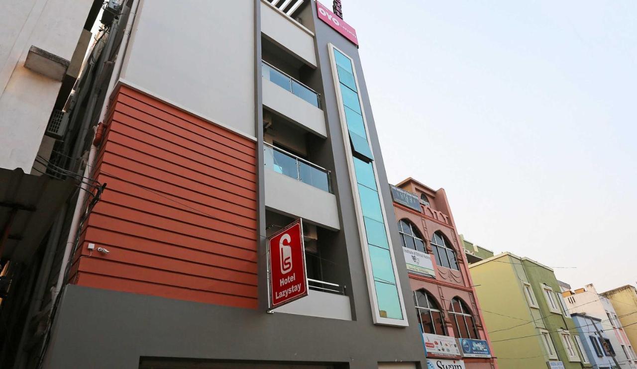 Flagship Lazystays Bhuvanesvar Kültér fotó